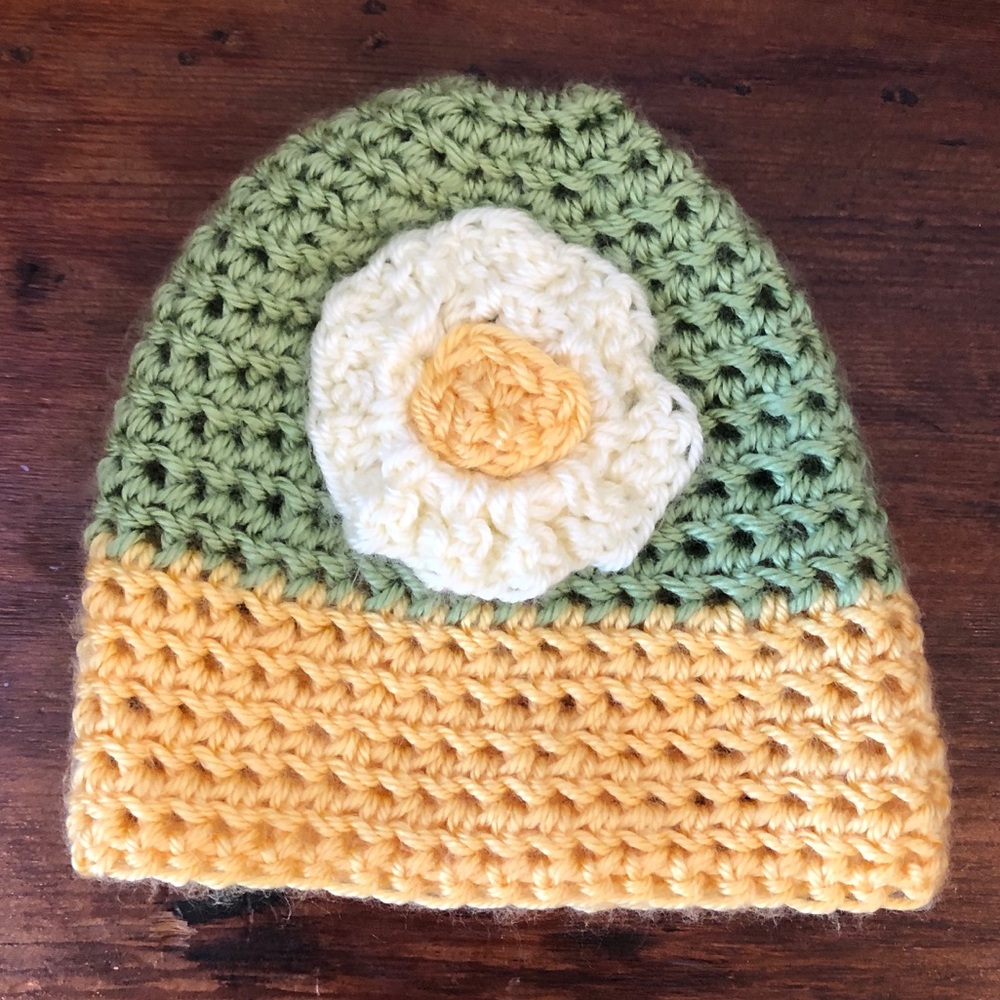 Handmade crochet green yellow flower 0-3 baby hat